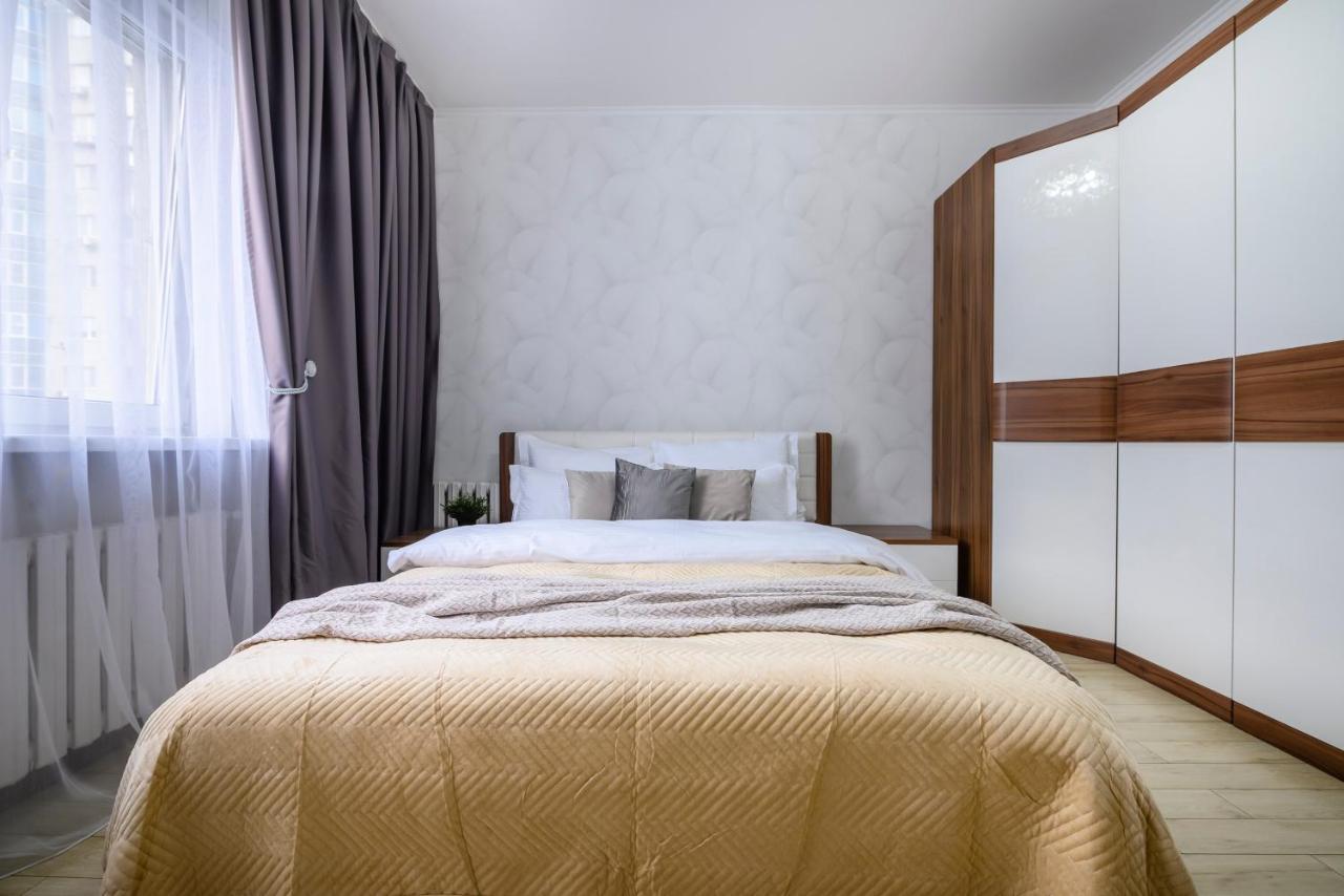 какдома-апарт в золотом квадрате Apartment